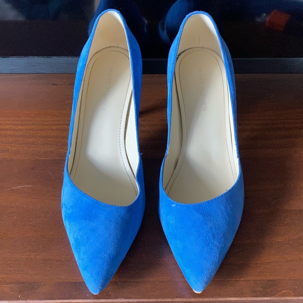 Blue suede Marc fisher heels pumps size 7